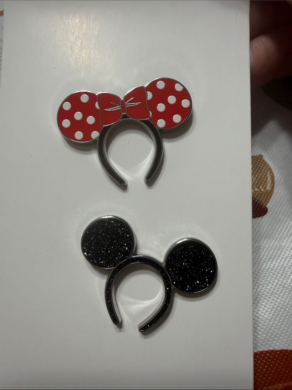 Disney Tokyo Disneyland Mickey and Minnie ear headband pins